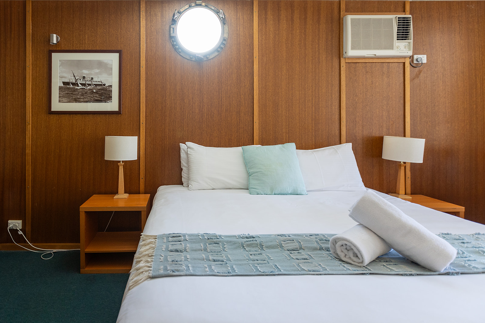 Lighthouse Suite image 5