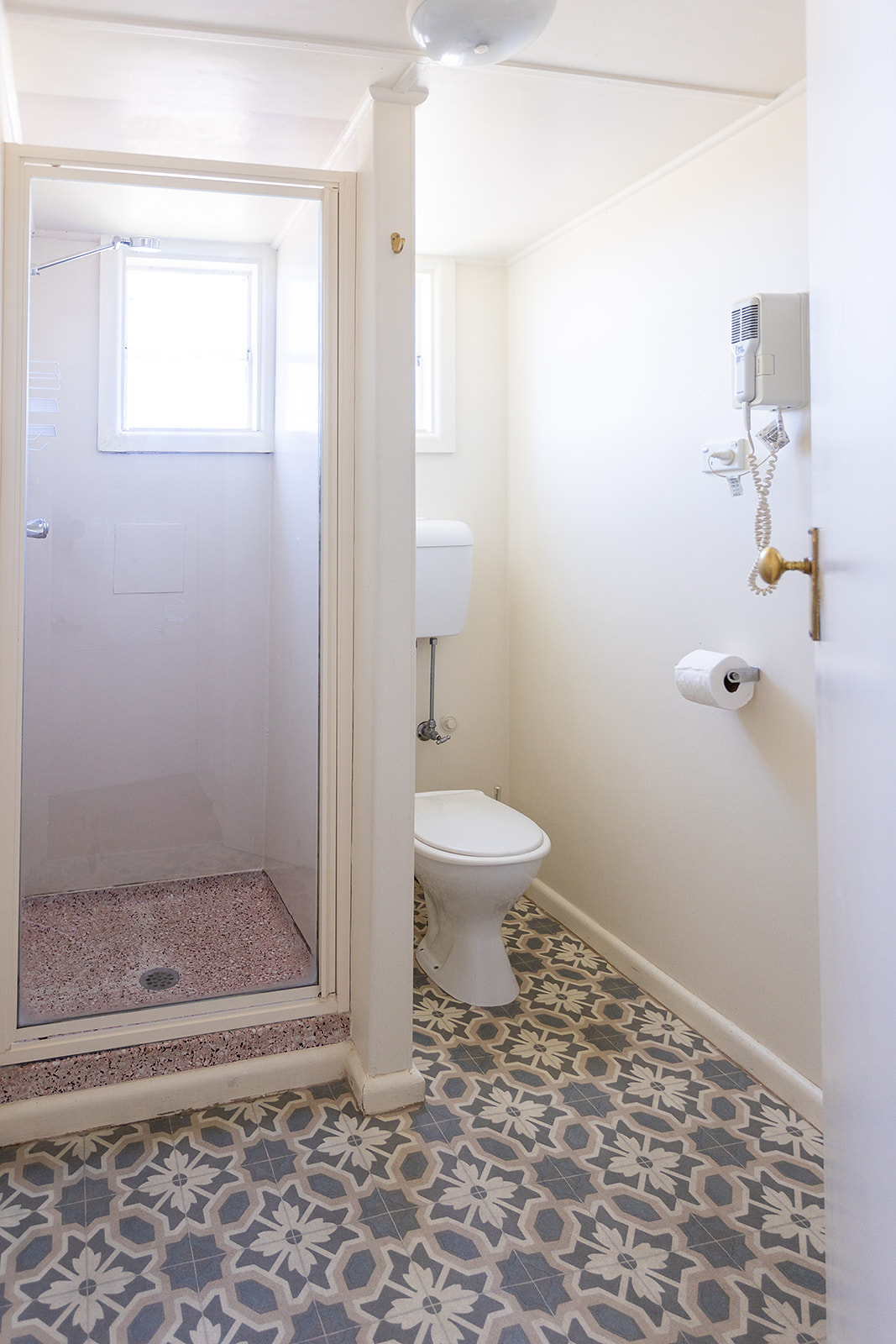Queen Room 19 photo 5